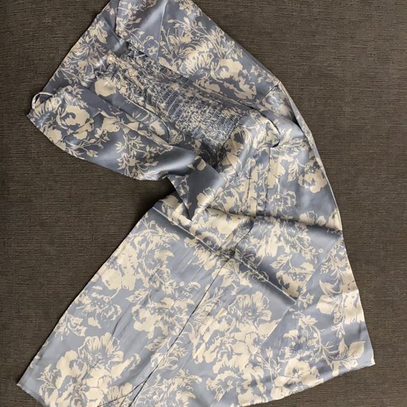 NWOT Reformation Frankie Silk Dress in Porcelain Blue White Floral Print - Picture 9 of 11